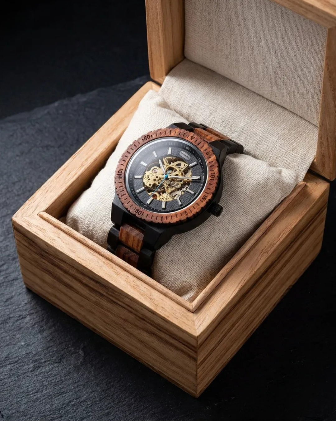 JAGUAR DORADO