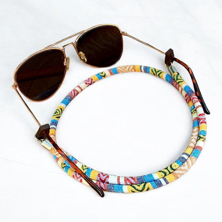 CUELGA GAFAS ÉTNICO DULCE