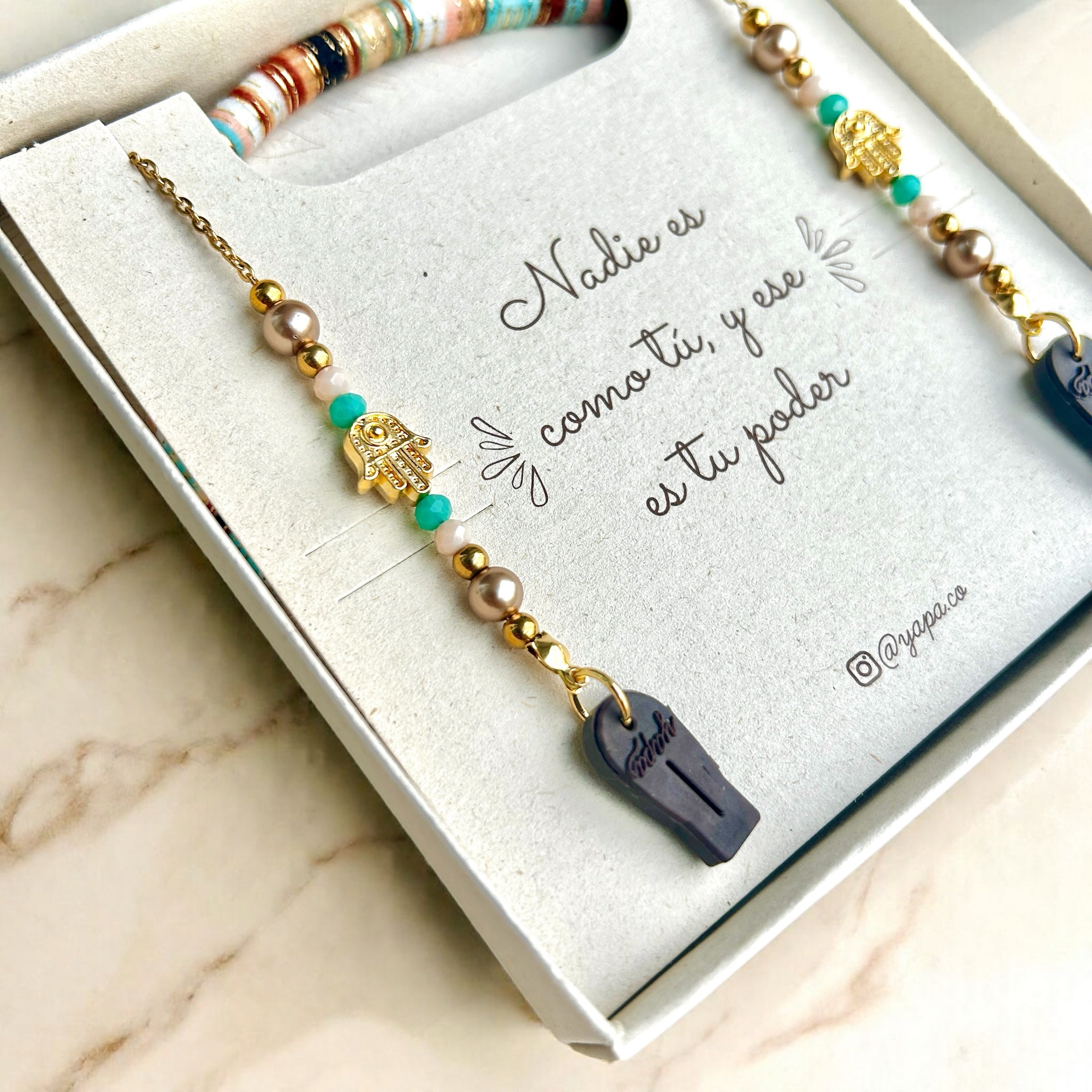#color_dorado-hamsa